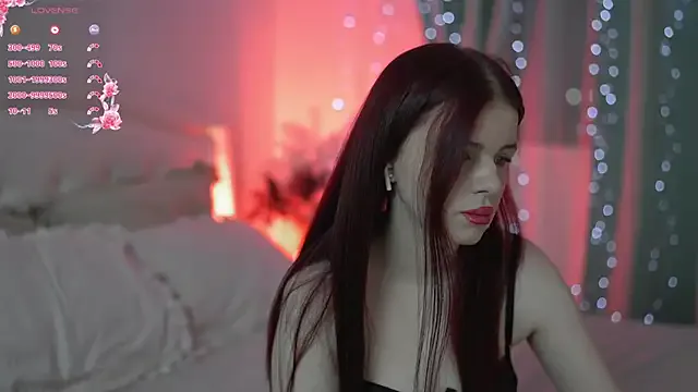 ambershoney — show titts+pinch  nipples><