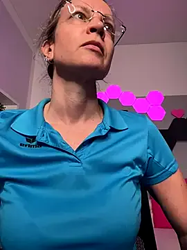 AnnikaRose on StripChat