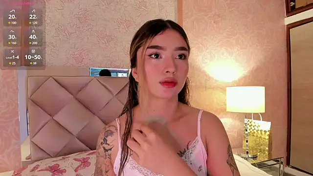 Arianavillada — Shaky your big ass in my face 