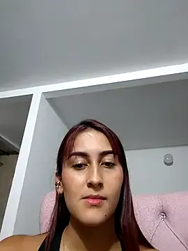 Aurora_petit — masturbation + orgasmo