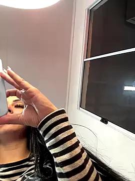 bbzinharosa from StripChat