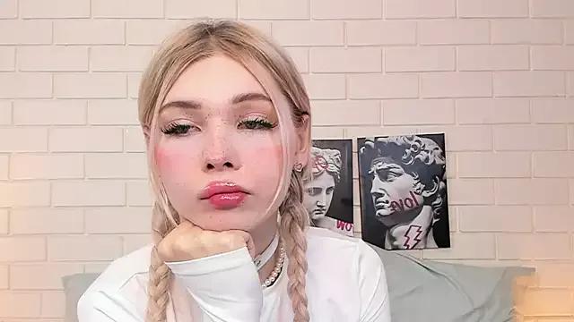 Join 23 years old Blondy_Fina from StripChat Blondy_Fina from StripChat