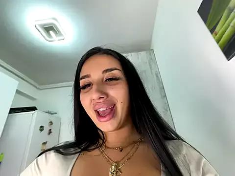 BlueEyes_BB from StripChat