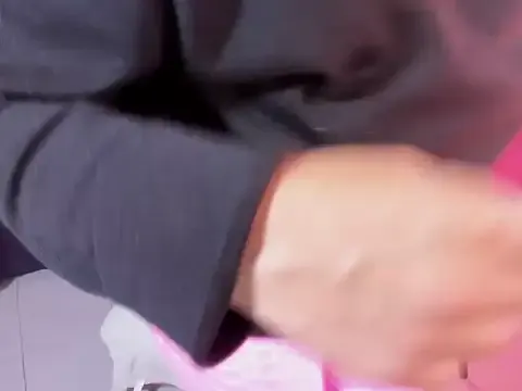 BrendaSex_Hot — control my toys 10 minutos destroys