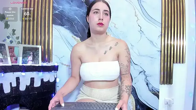 brittanyy20 on StripChat