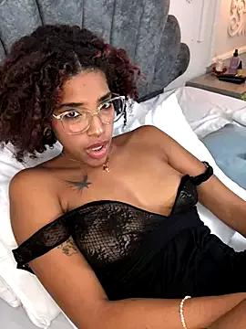 Explore Charlotte-Novac, she wants to masturbate for you Charlotte-Novac from StripChat