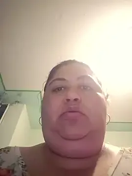 Freechat curvy_diva_ on StripChat