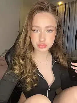 cuteeyesbaby — Wet nipples tease