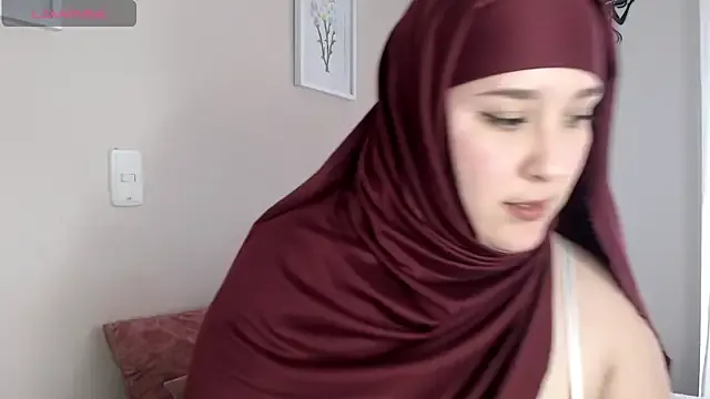 Dalila_bashar — show ass