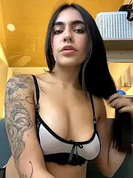 DaphneUwu from StripChat