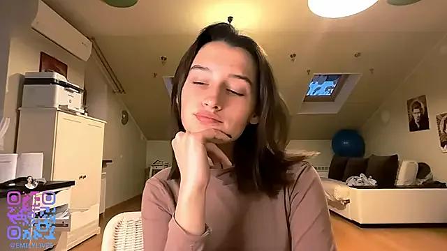 Try sweet slut DarlineBrustera DarlineBrustera from StripChat