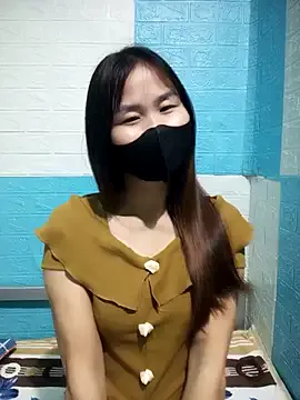 Donatella28 — Private on StripChat