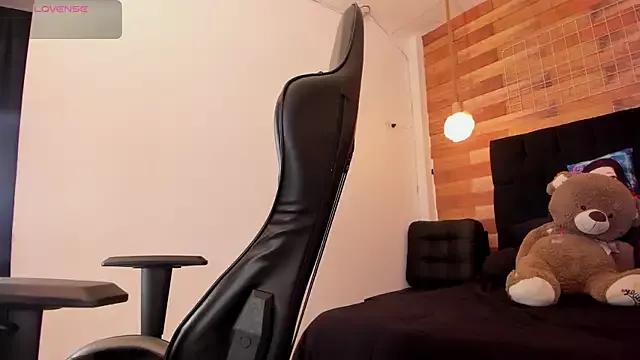 StripChat Emily_brown04 Emily_brown04 from StripChat