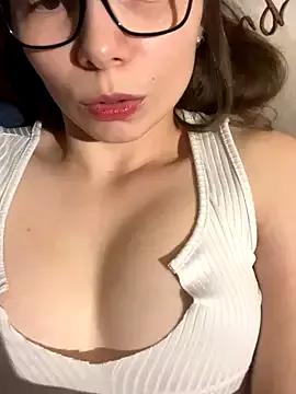 Checkout 23 years old EvaRoss_ from StripChat EvaRoss_ from StripChat