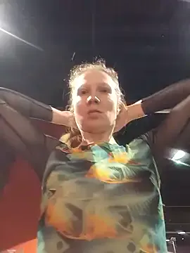 Exhibitionsplit — MAKE ME Cum RUNNING SQUIRT