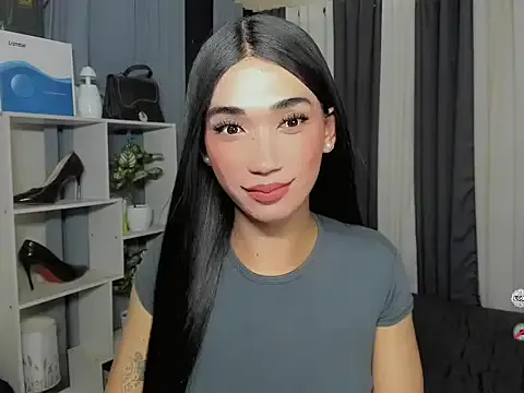 FyangFoxx from StripChat