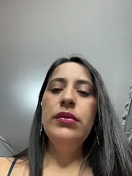 GiaDuque — Naked  in store public shhhh