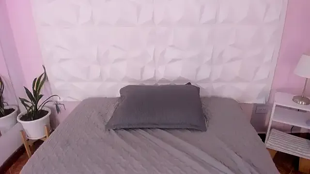 HannahToons on StripChat