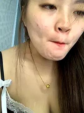 helo-kitty from StripChat