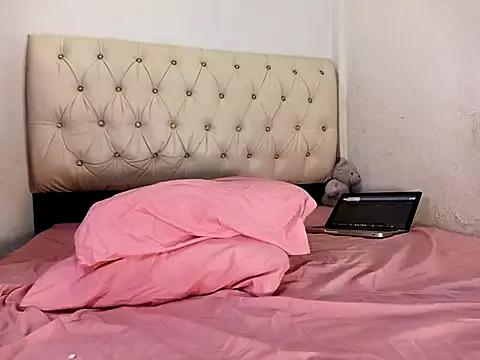 Sexy honey_ass25 from StripChat honey_ass25 from StripChat