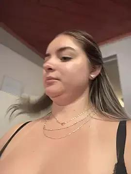 imlindapink from StripChat