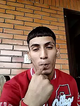 IMPERIO_ROMANO on StripChat