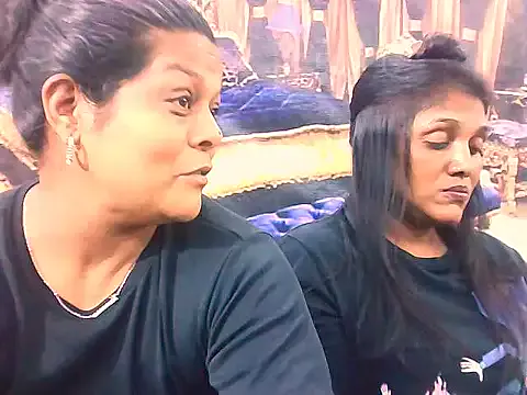 indianCherryPie on StripChat