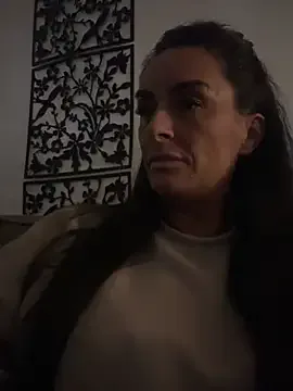 Islaymae_gilf — Pinch nipples