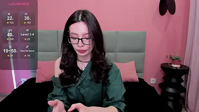 IvyDainty — cowgirl+slap my nude tits