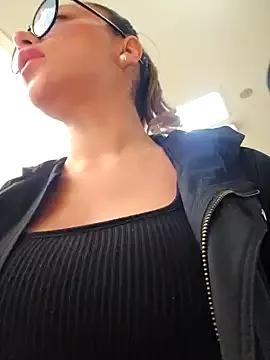 Checkout sexy camslut Karen_San_Miguel Karen_San_Miguel from StripChat