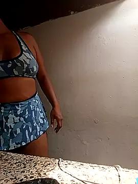 Explore amazing performer Lacrespa24 lacrespa24 from StripChat