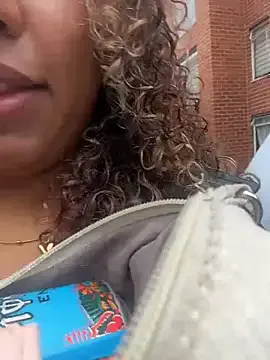 lauraltt — Freechat on StripChat