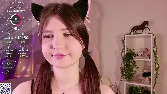 LeraKit — Ass Shaking on the Bed