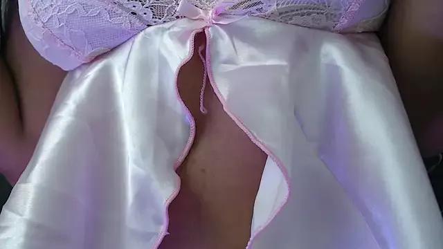 Sweet Lili666_ wants you to fuck their body now Lili666_ from StripChat