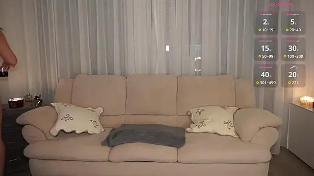 StripChat Liya_Gold_ is Freechat Liya_Gold_ — Bartnmet kemnyen el fogom fenekelni