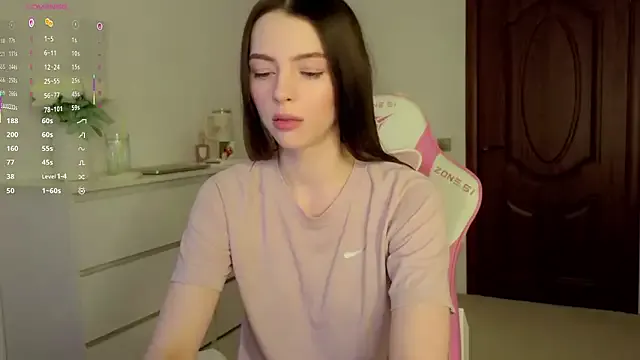 StripChat LizaRise is Freechat LizaRise — Take off my shorts