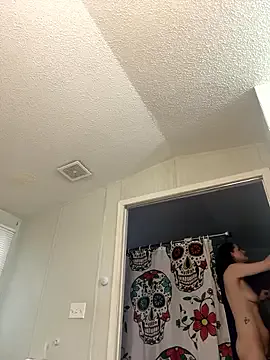 lolabunny9 on StripChat