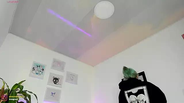 lucky-leah on StripChat 