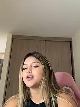 Masturbate to Lunablossom_, she wants to masturbate for you lunablossom_ from StripChat