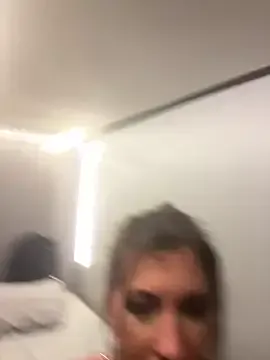 Lwhite1 — Strip naked