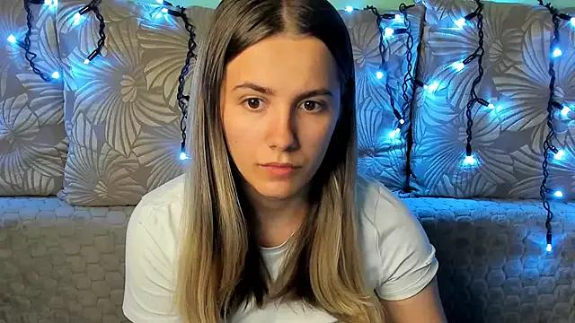 Explore 23 years old MaggieCake from StripChat MaggieCake from StripChat