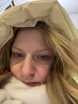 MaryHiggins — Freechat on StripChat