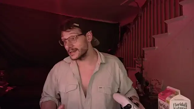 MasterDaddyCool from StripChat