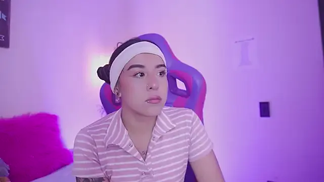 mavi_boo — twerking + spank assx5