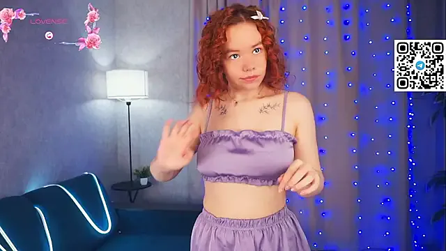 StripChat MelodyHasbrouck is Freechat MelodyHasbrouck — air kiss