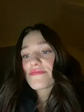 Mia_Mia_M — fingering ass+open door