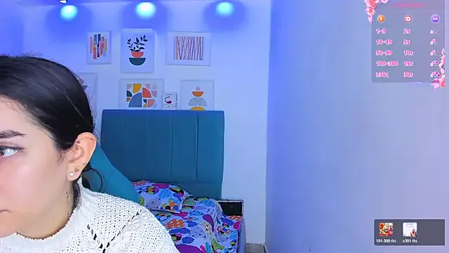 milk_candy18 — show pussy with open legs