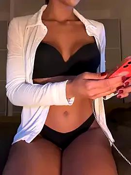 Minaaaa02 from StripChat