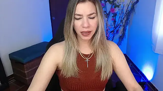 ms_sofia_x on StripChat