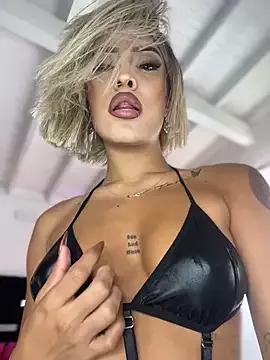 Cute MystiqueXXX wants you to fuck their body now MystiqueXXX from StripChat